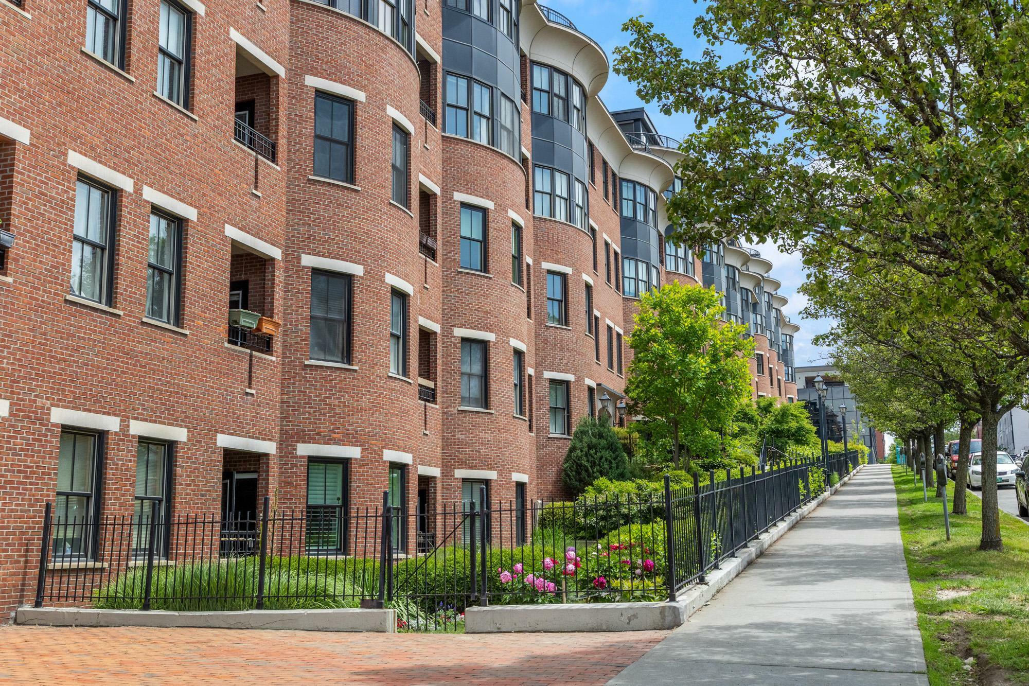 Property Photo:  40 College Street  VT 05401 