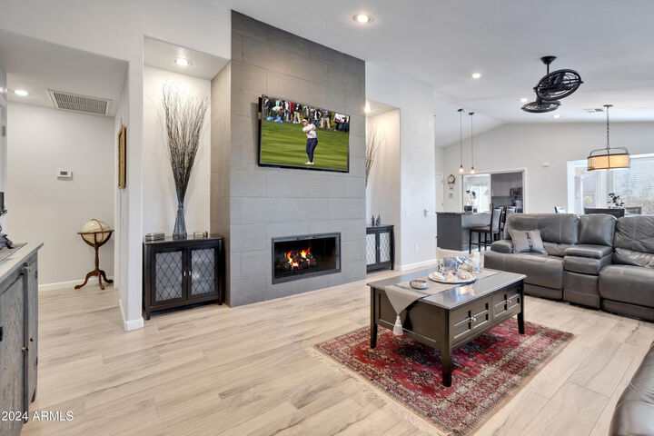 Property Photo:  4101 E Silverwood Drive  AZ 85048 
