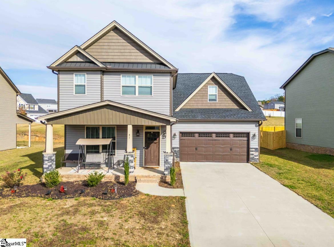 Property Photo: 41 Cane Hill Drive SC 29673