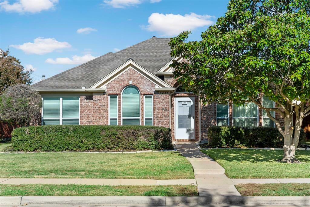 Property Photo:  4245 Sun Creek Court  TX 75093 