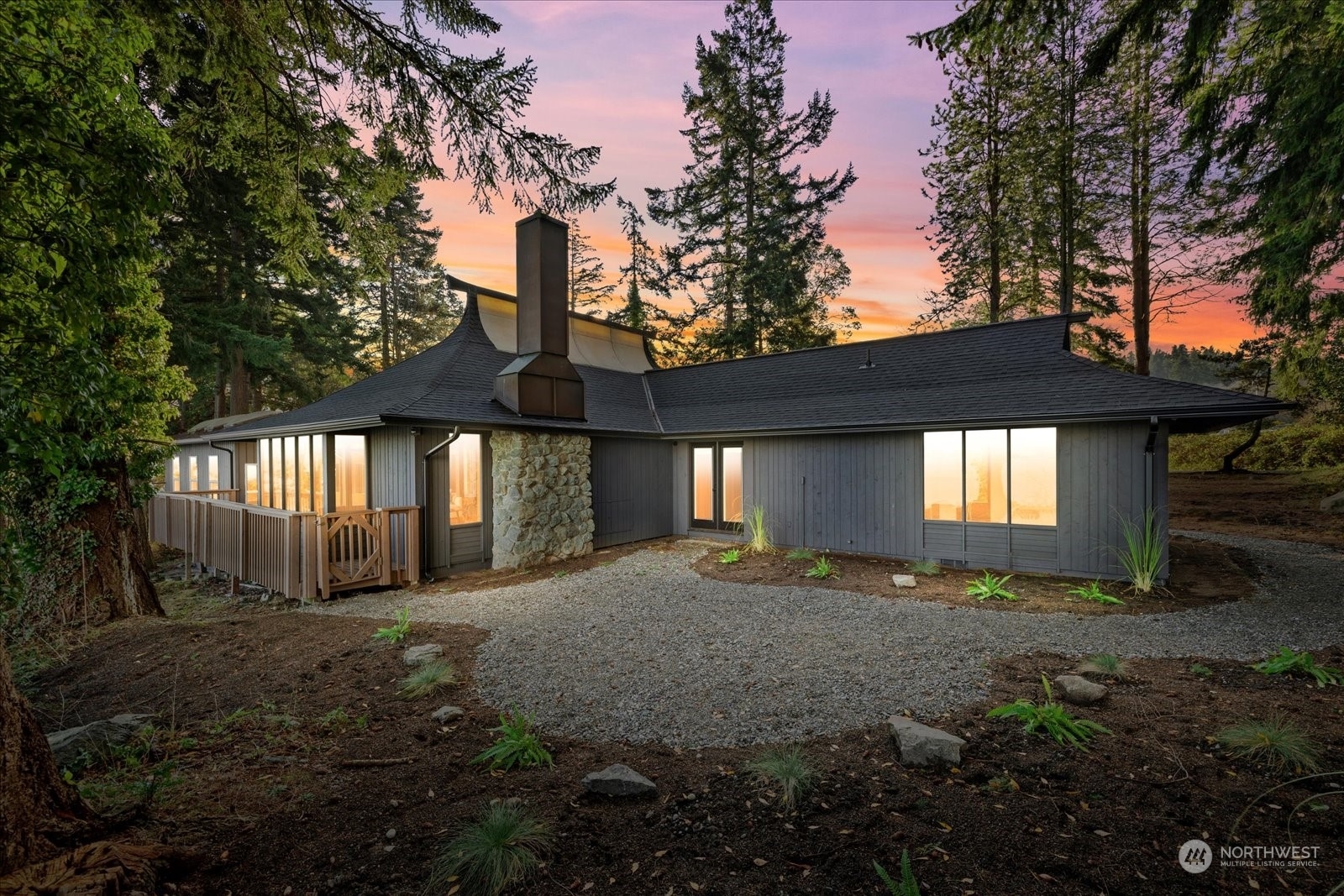 Property Photo:  5114 Hope Lane  WA 98277 