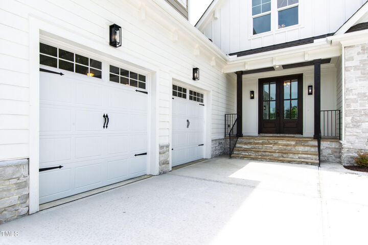 Property Photo: 617 Darian Woods Drive NC 27540