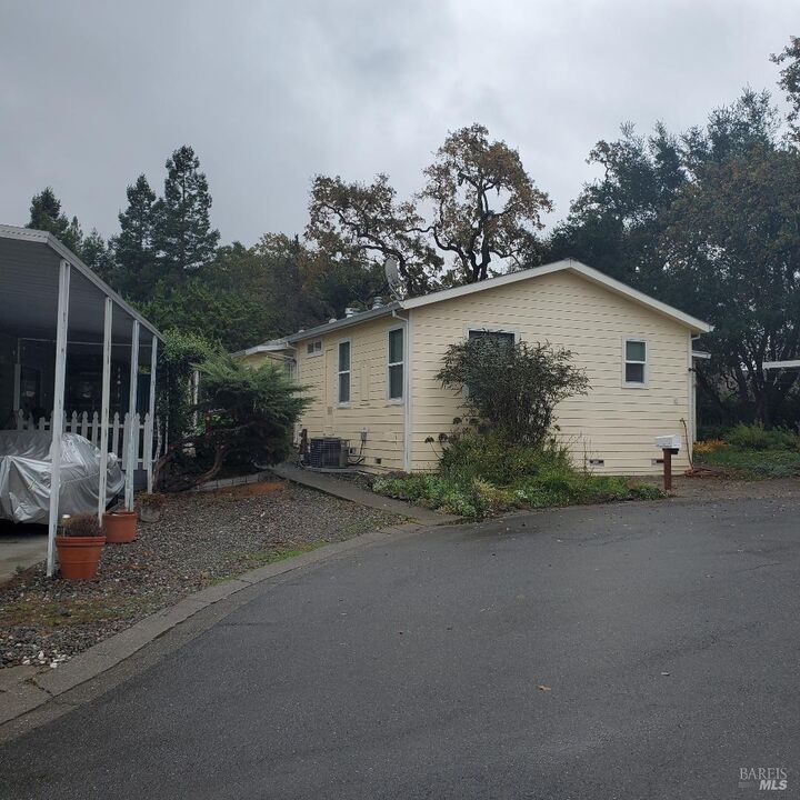 44 Shadyleaf Court  Santa Rosa CA 95409 photo