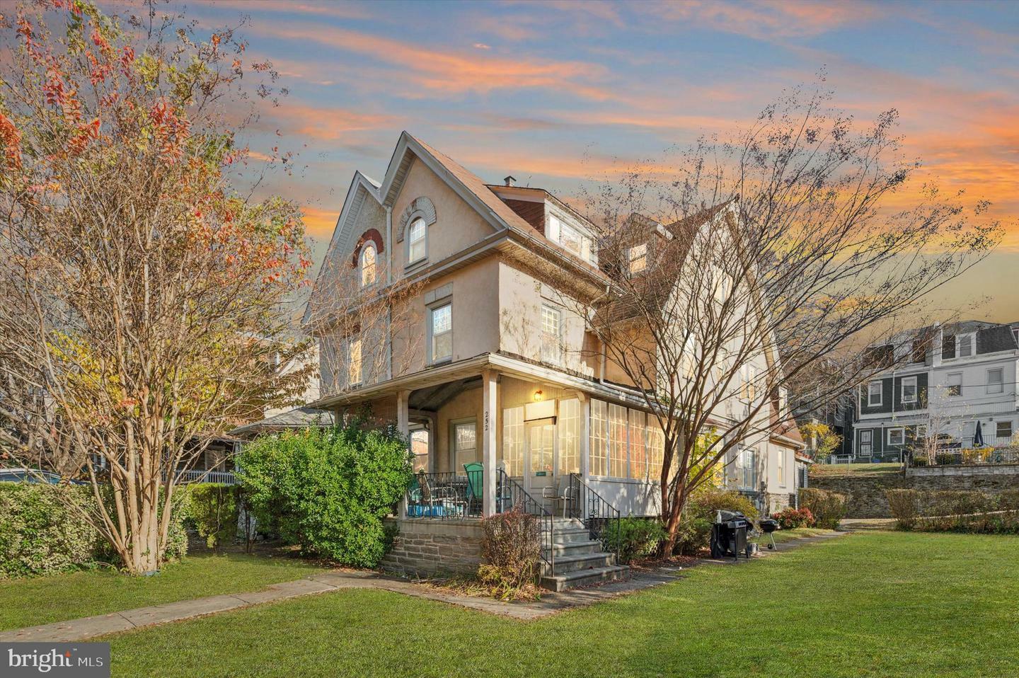 Property Photo:  252 W Hortter Street  PA 19119 