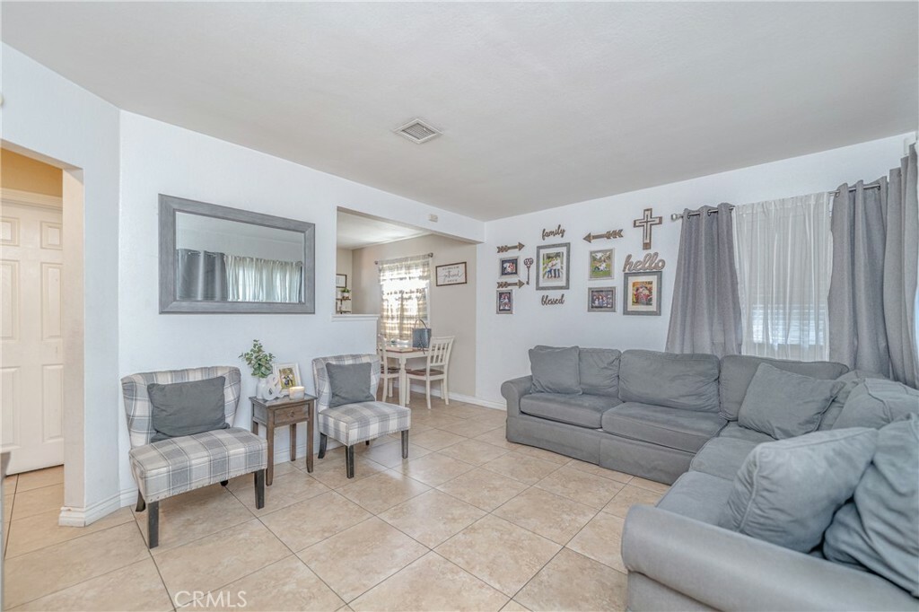 Property Photo:  15330 Oliva Avenue  CA 90723 