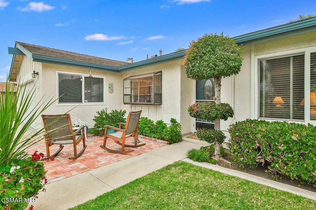 Property Photo:  1233 Lucero Street  CA 93010 