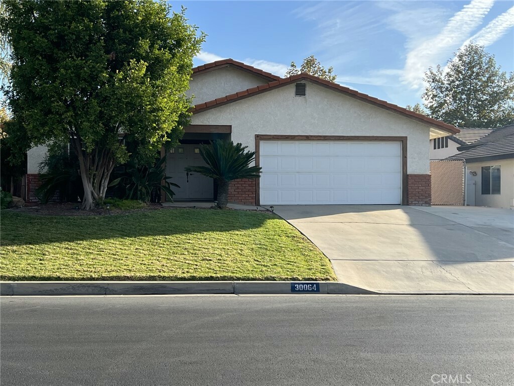 Property Photo:  30064 Skipjack Drive  CA 92587 