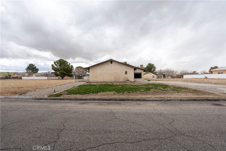 Property Photo:  14779 Crofton Lane  CA 92342 