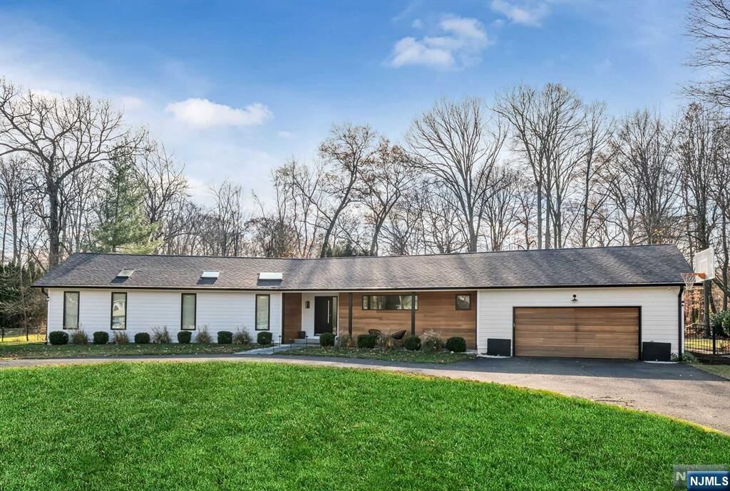 Property Photo: 74 Partridge Hill NJ 07458