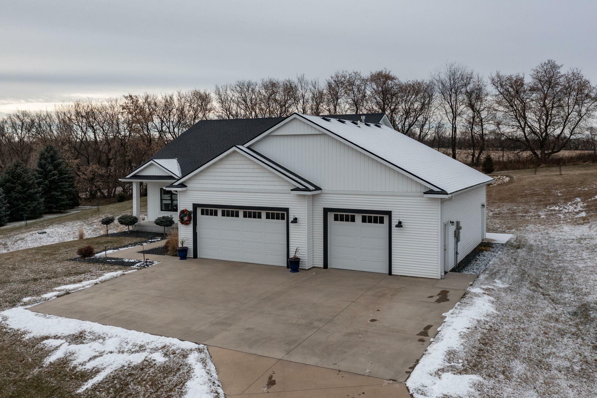 Property Photo:  868 Zumbro Woods Lane NW  MN 55960 