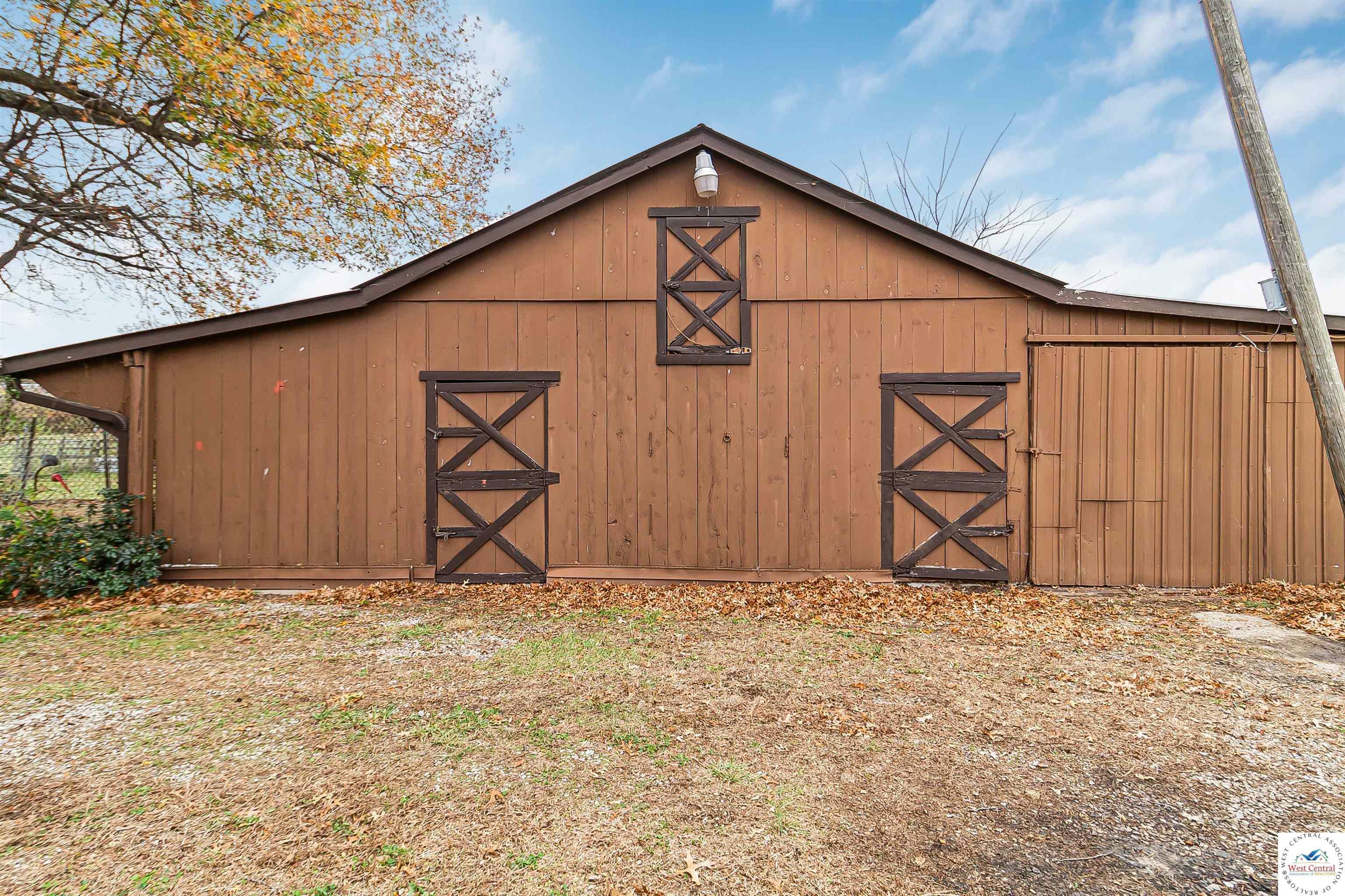 Property Photo:  3310 S Park  MO 65301 