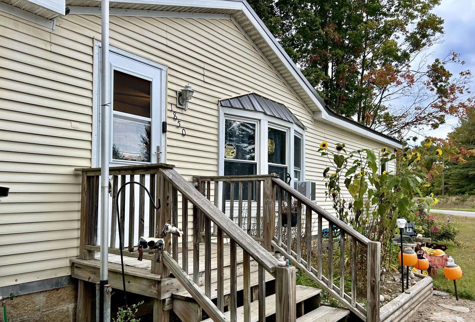 Property Photo:  1850 Springwood Avenue  MI 49735 