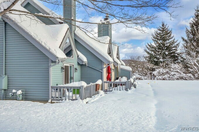 Property Photo:  124 Wildflower  NY 14731 