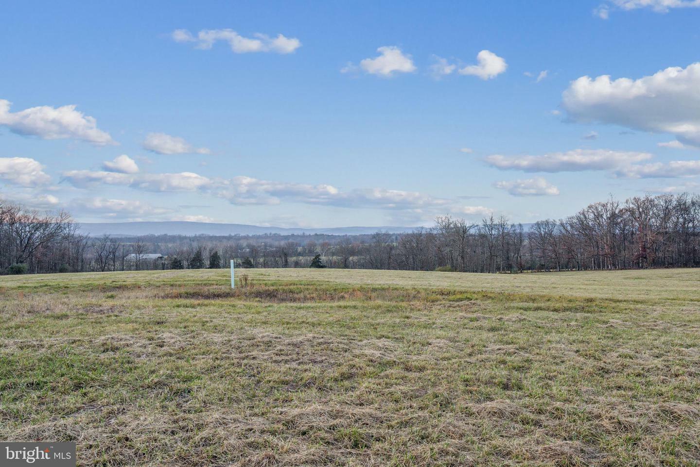 Property Photo:  3 Osprey Court  PA 17325 