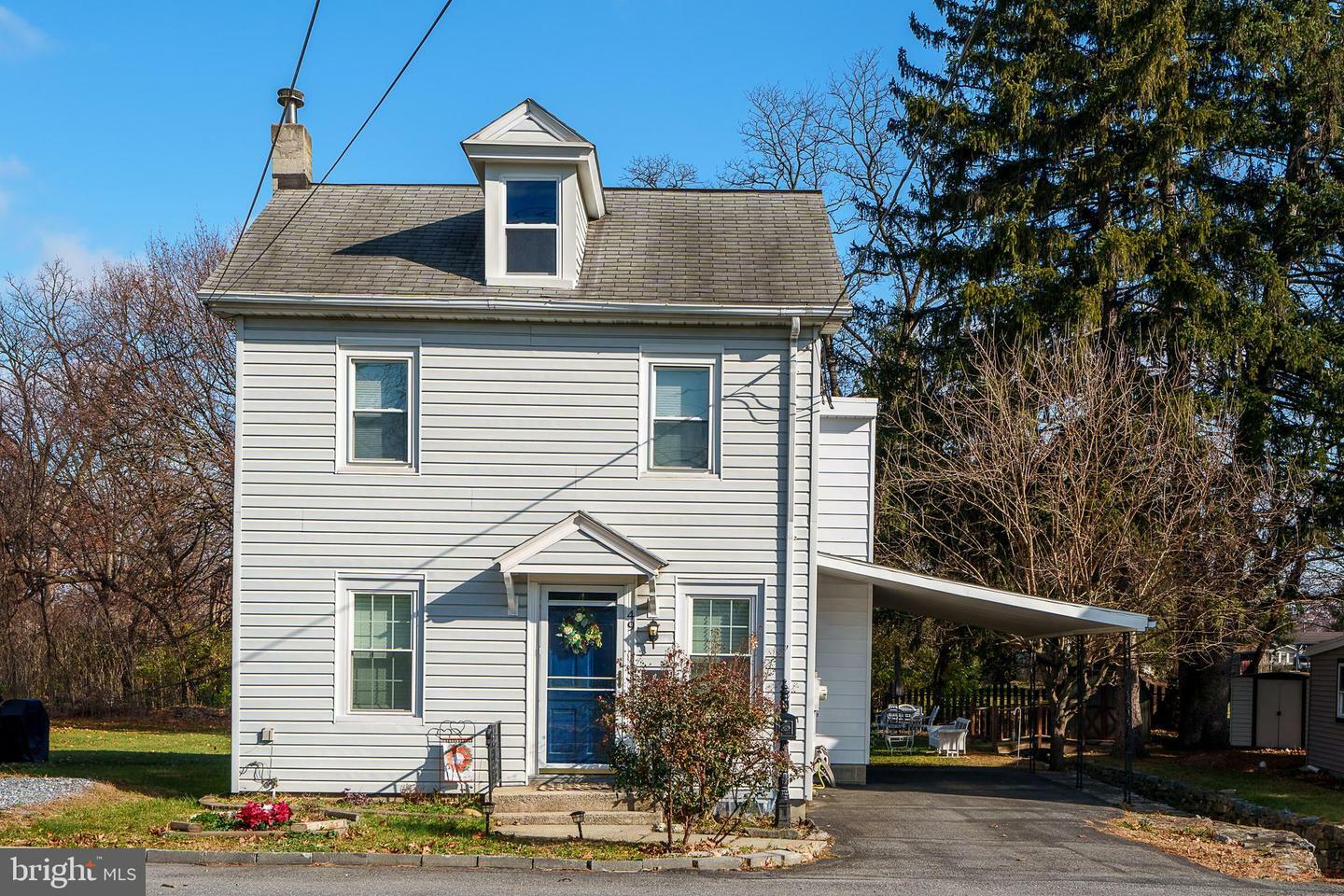 Property Photo:  49 Petersburg Road  PA 17601 