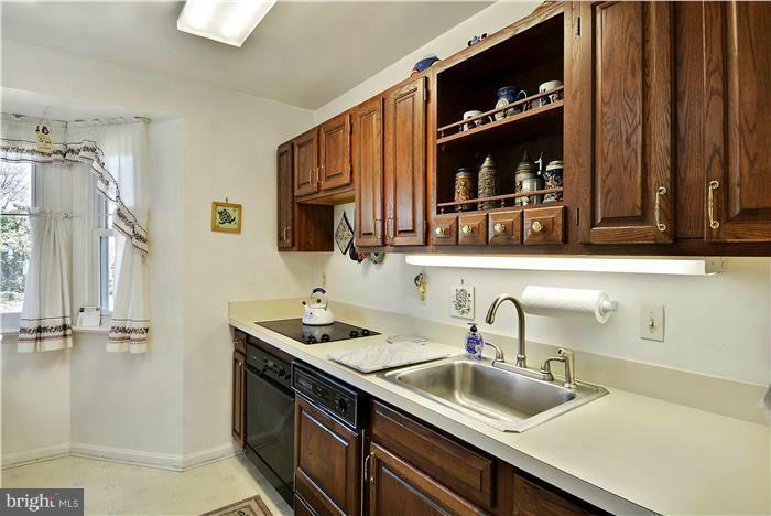 Property Photo:  5904 Chestnut Hill Road  MD 20740 