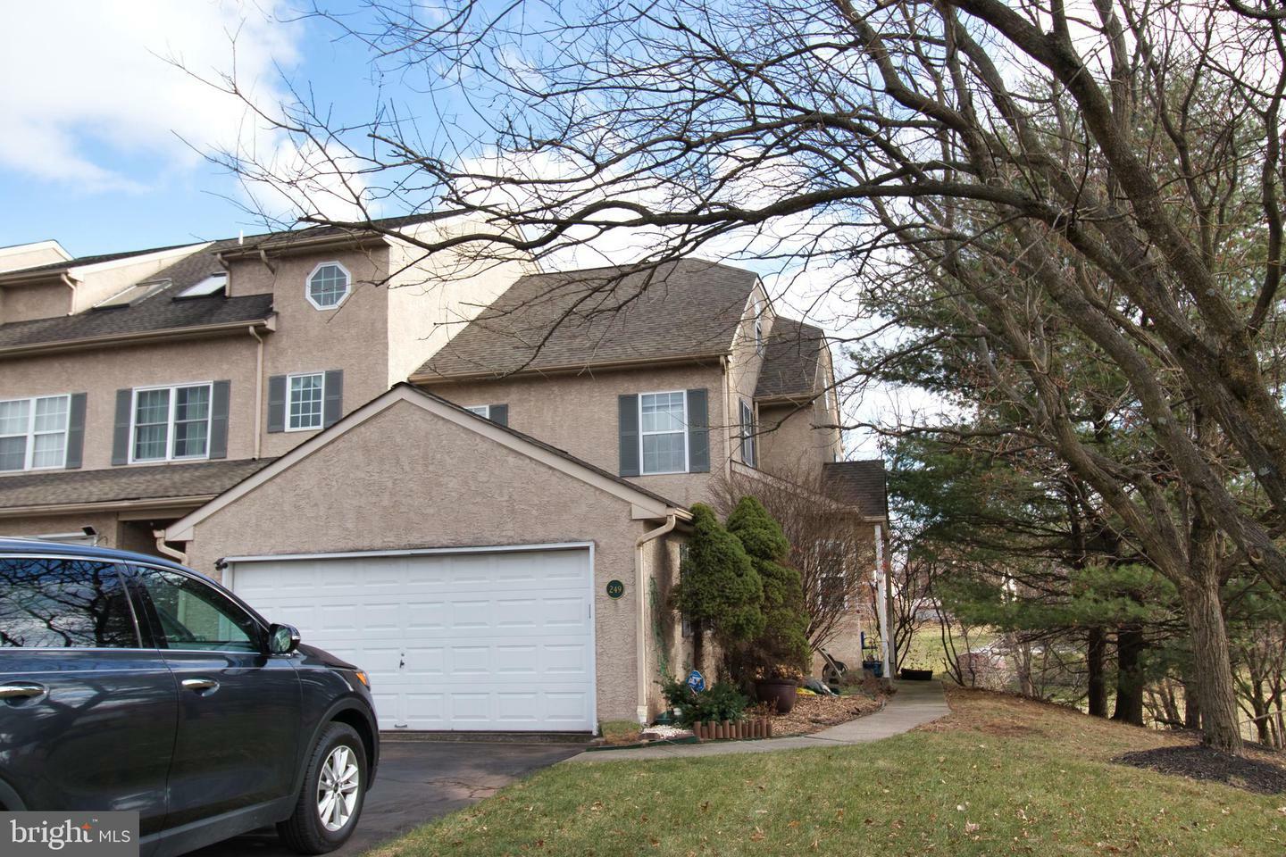 Property Photo:  249 Parkview Drive  PA 18964 