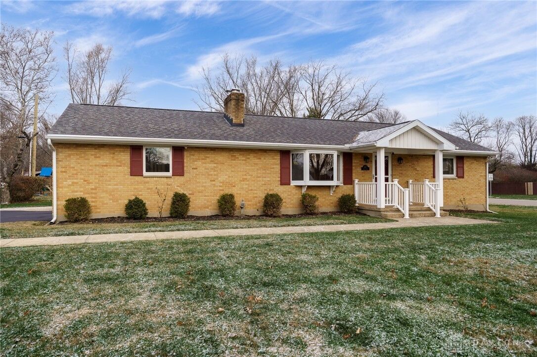 Property Photo:  257 Jenny Lane  OH 45459 