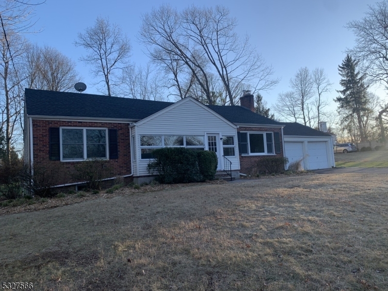 Property Photo:  3027 Valley Rd  NJ 07920 