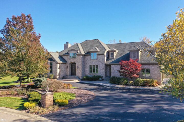 Property Photo:  8246 Pine Hollow Court  MI 48439