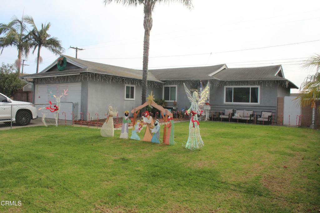 Property Photo:  600 W Cedar Street  CA 93033 