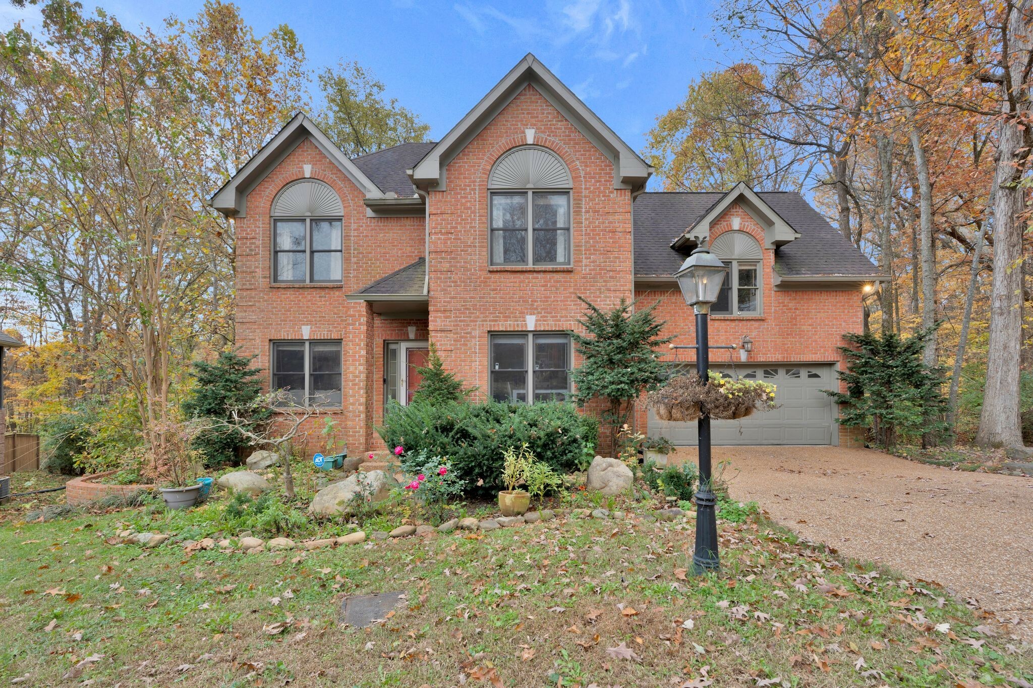 Property Photo:  3804 Lakeridge Run  TN 37214 