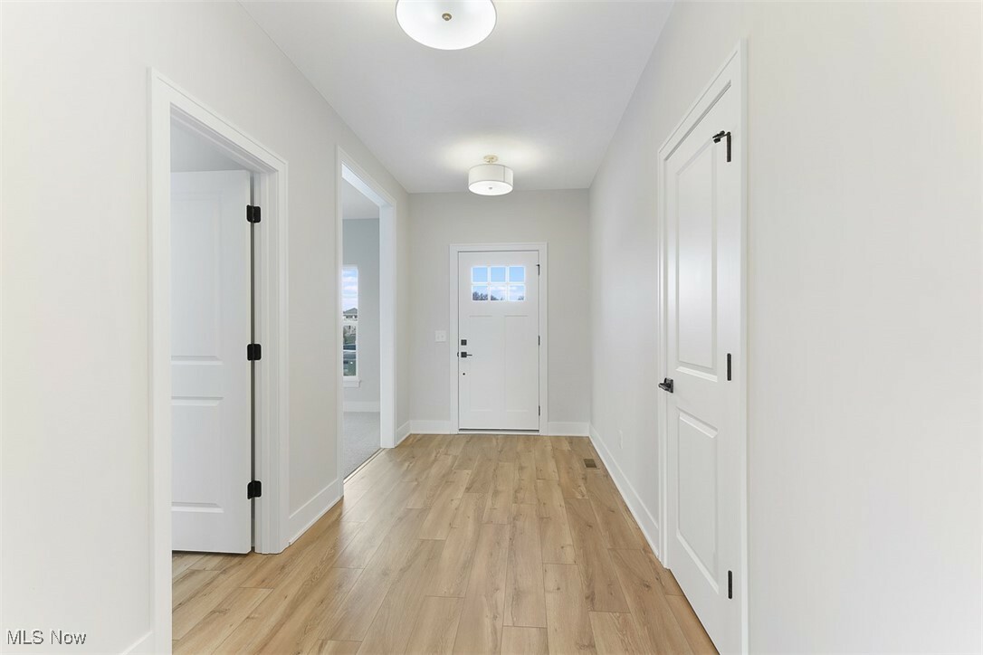 Property Photo: 583 Iris Place OH 44202