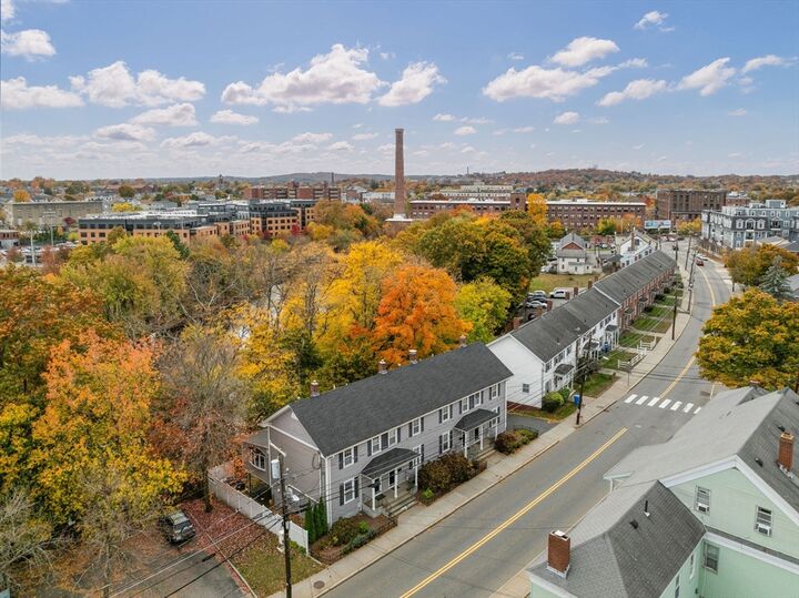 Property Photo:  372 River St 4  MA 02453 