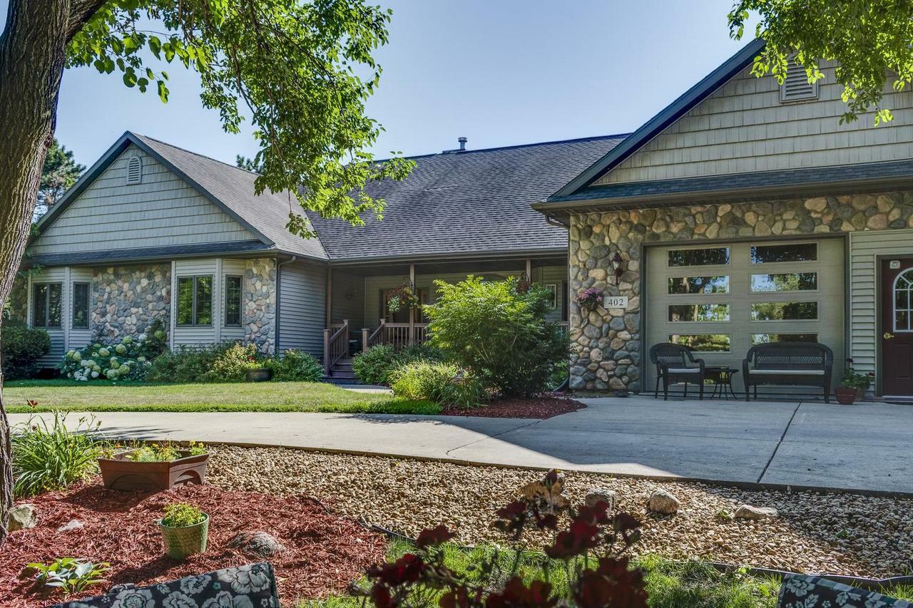Property Photo: 402 Rustic Drive WI 53718