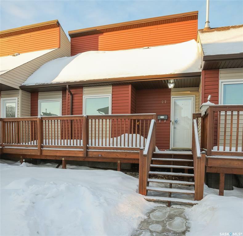 Property Photo:  331 Pendygrasse Road 27  SK S7M 4R3 