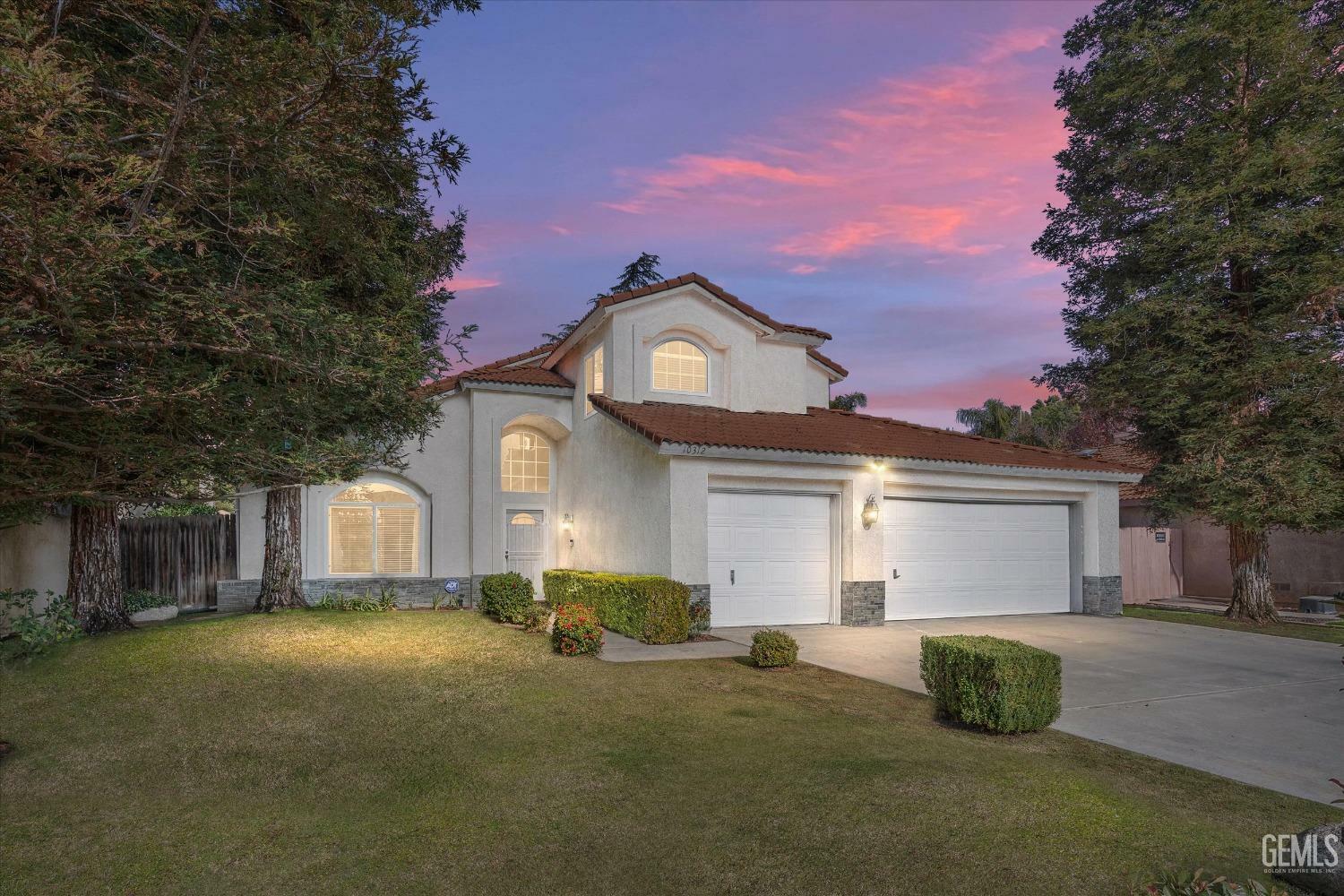 Property Photo:  10312 Single Oak Drive  CA 93311 