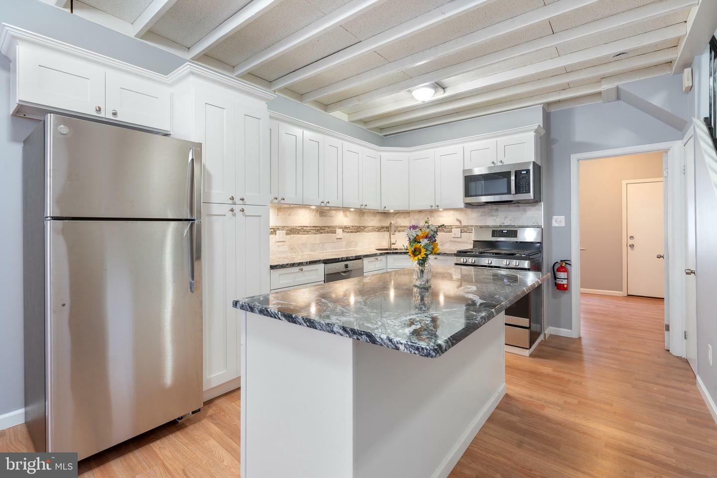 Property Photo: 714 S Randolph Street PA 19147