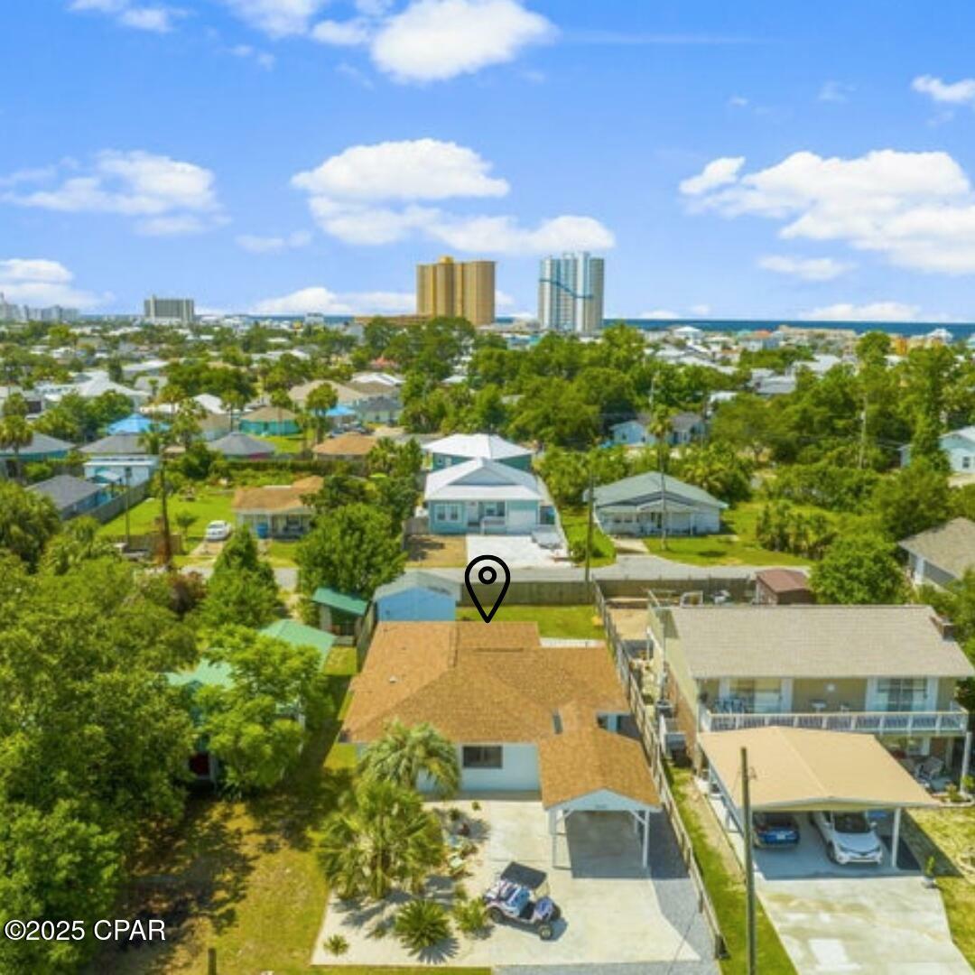 Property Photo: 5403 S Lagoon Drive FL 32408