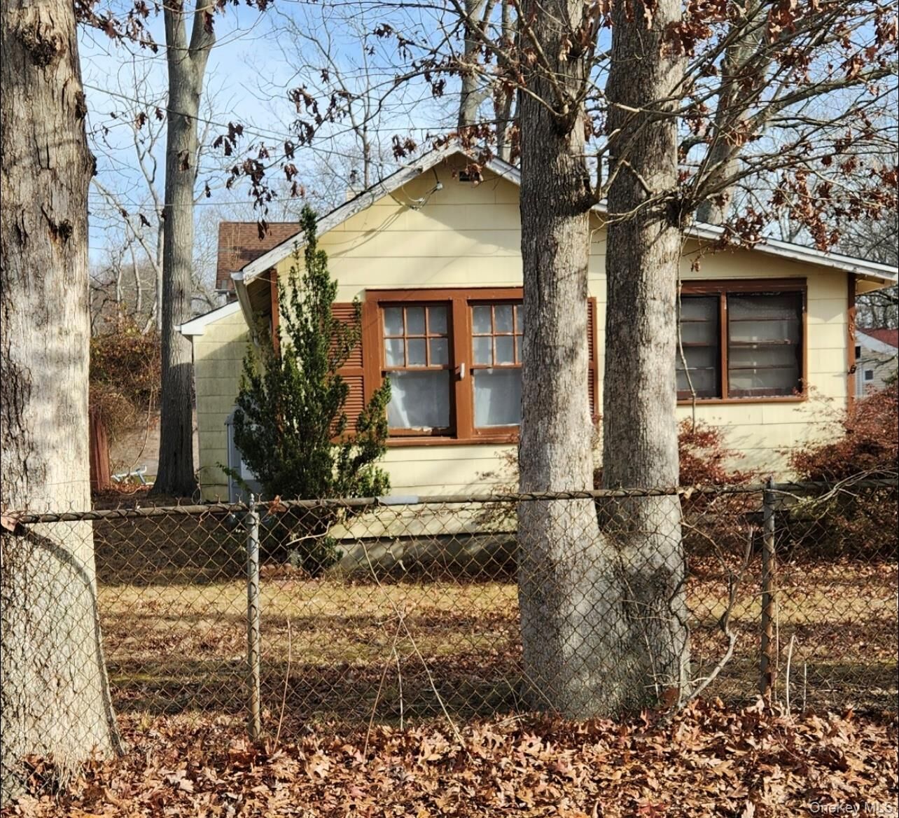 Property Photo: 181 Cypress Drive NY 11951