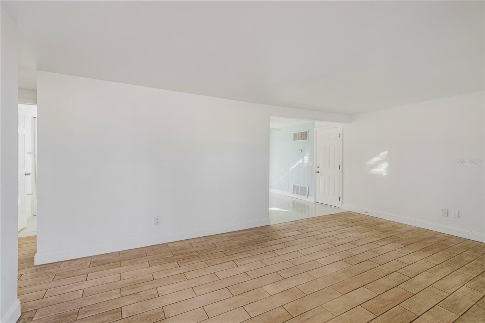 Property Photo:  4838 Longwood Avenue  FL 34690 