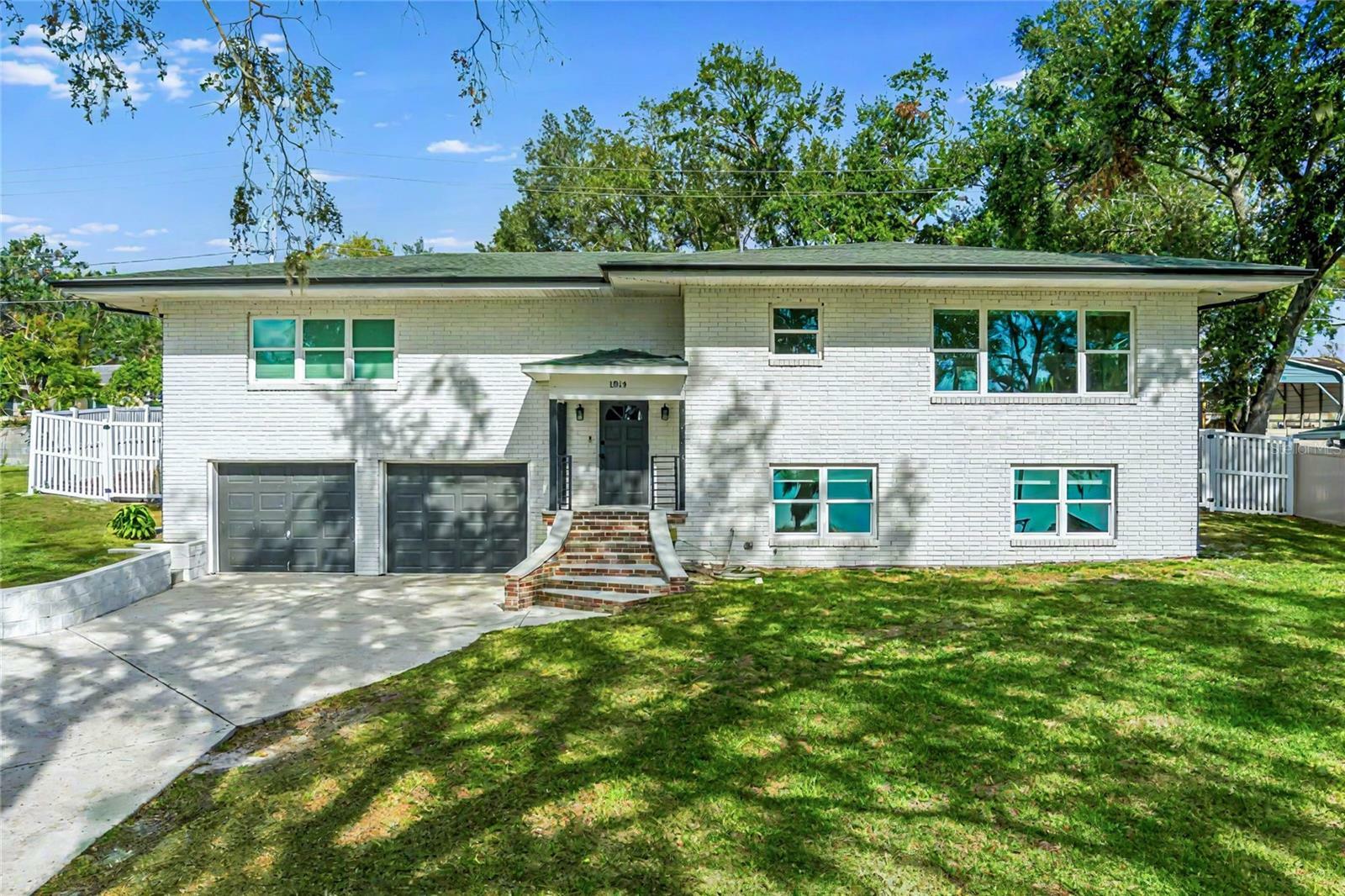 Property Photo:  1814 Lake Ariana Boulevard  FL 33823 