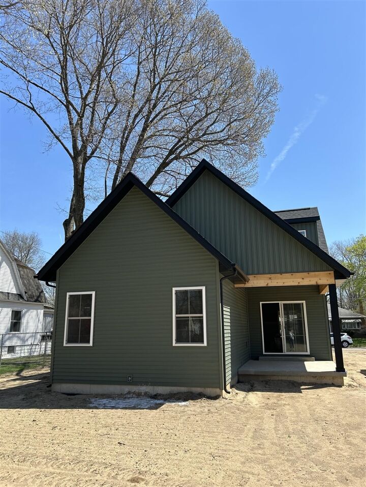 Property Photo: 107 Lester Avenue MI 49047