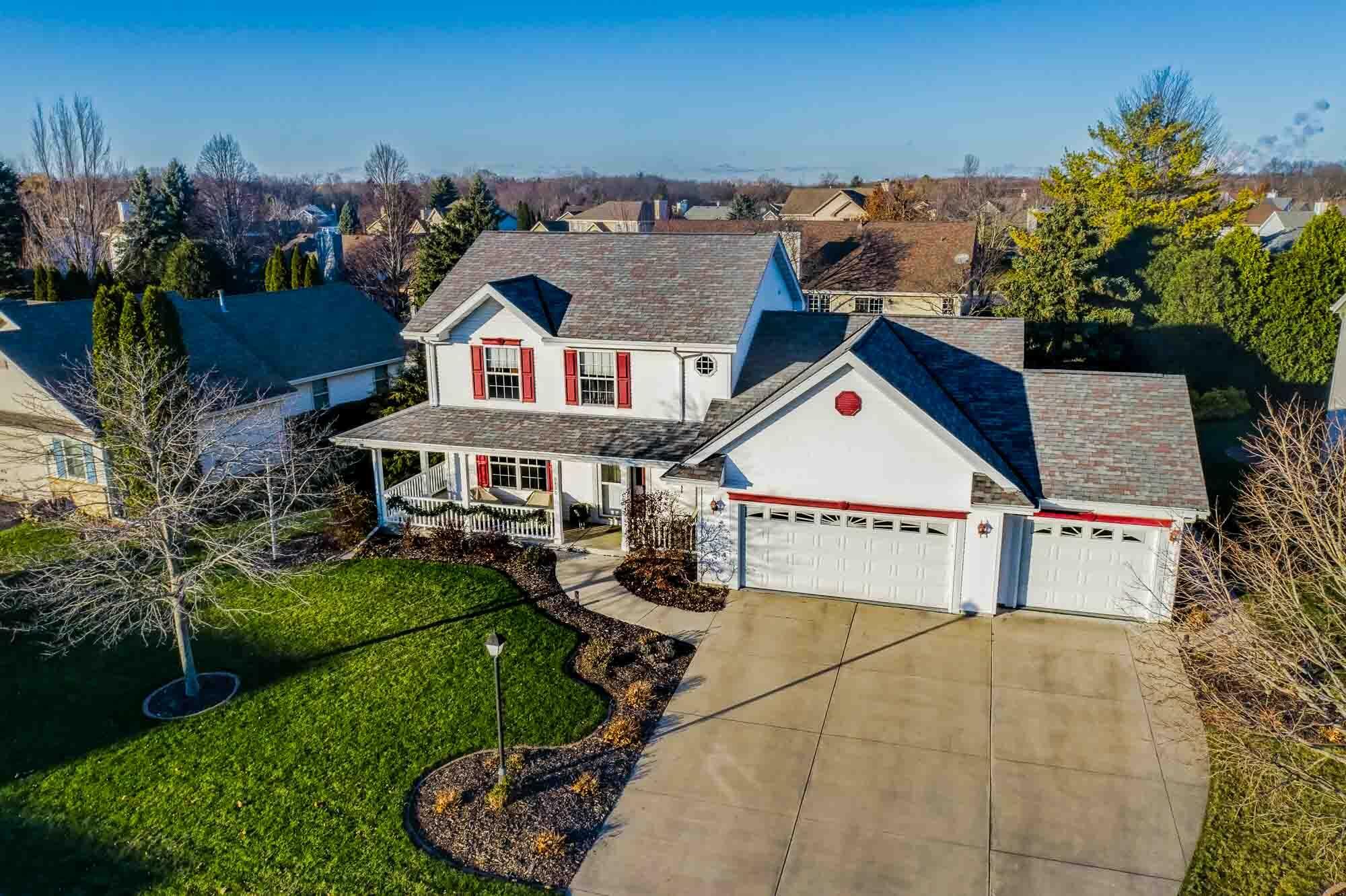 Property Photo: 6430 Anforest Ln WI 53406