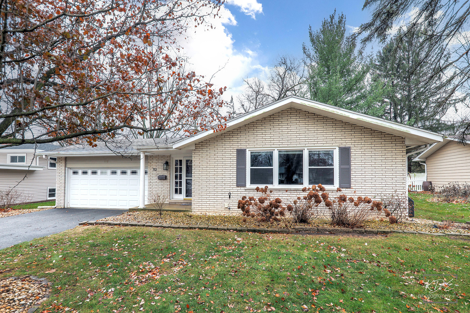 Property Photo:  112 Sylvia Lane  IL 60540 