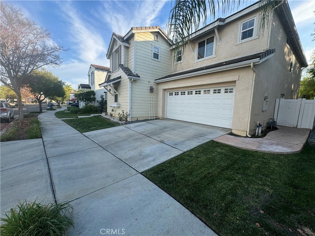 Property Photo:  28861 Topsfield Court  CA 92591 