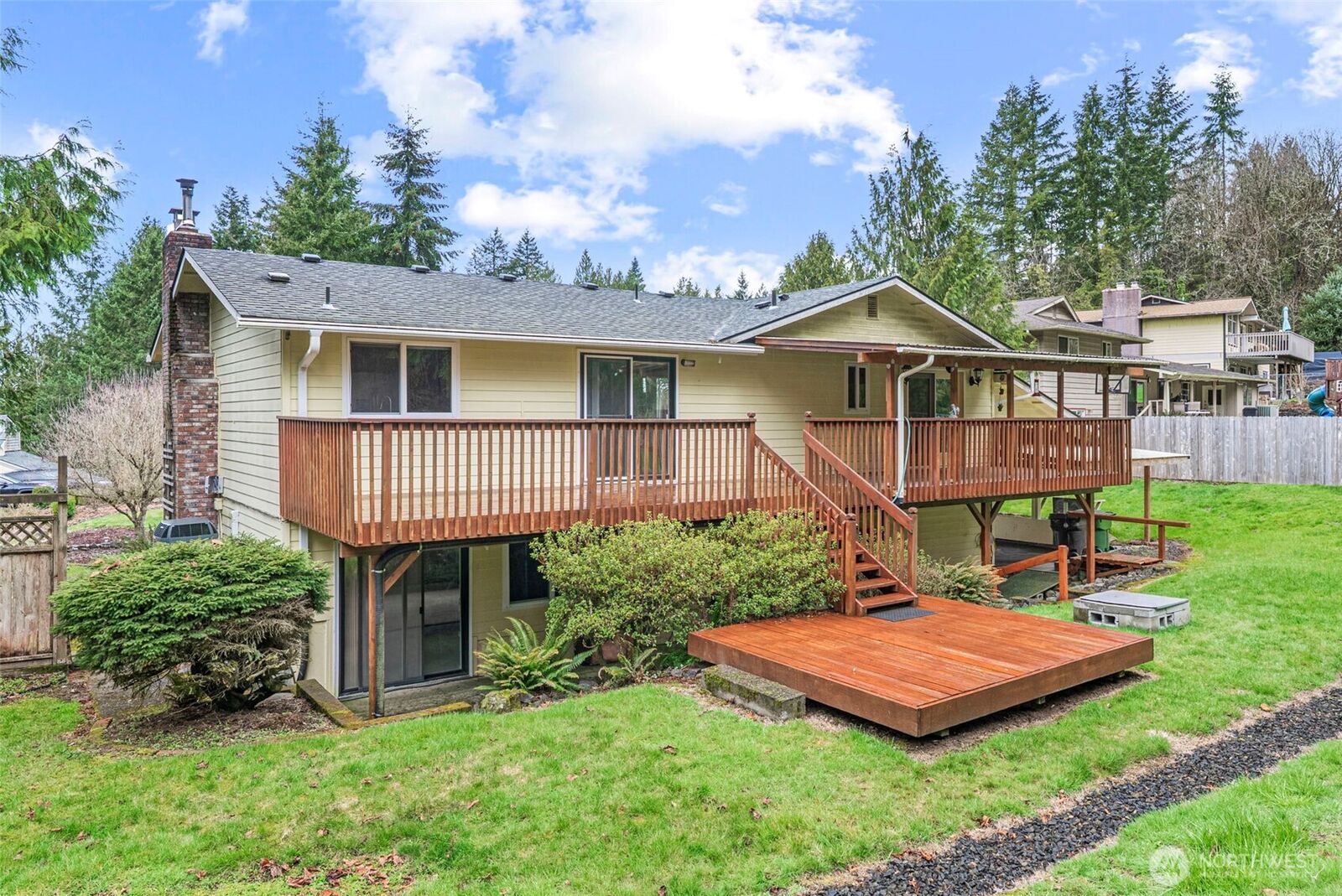 Property Photo: 3114 Ammons Drive WA 98632