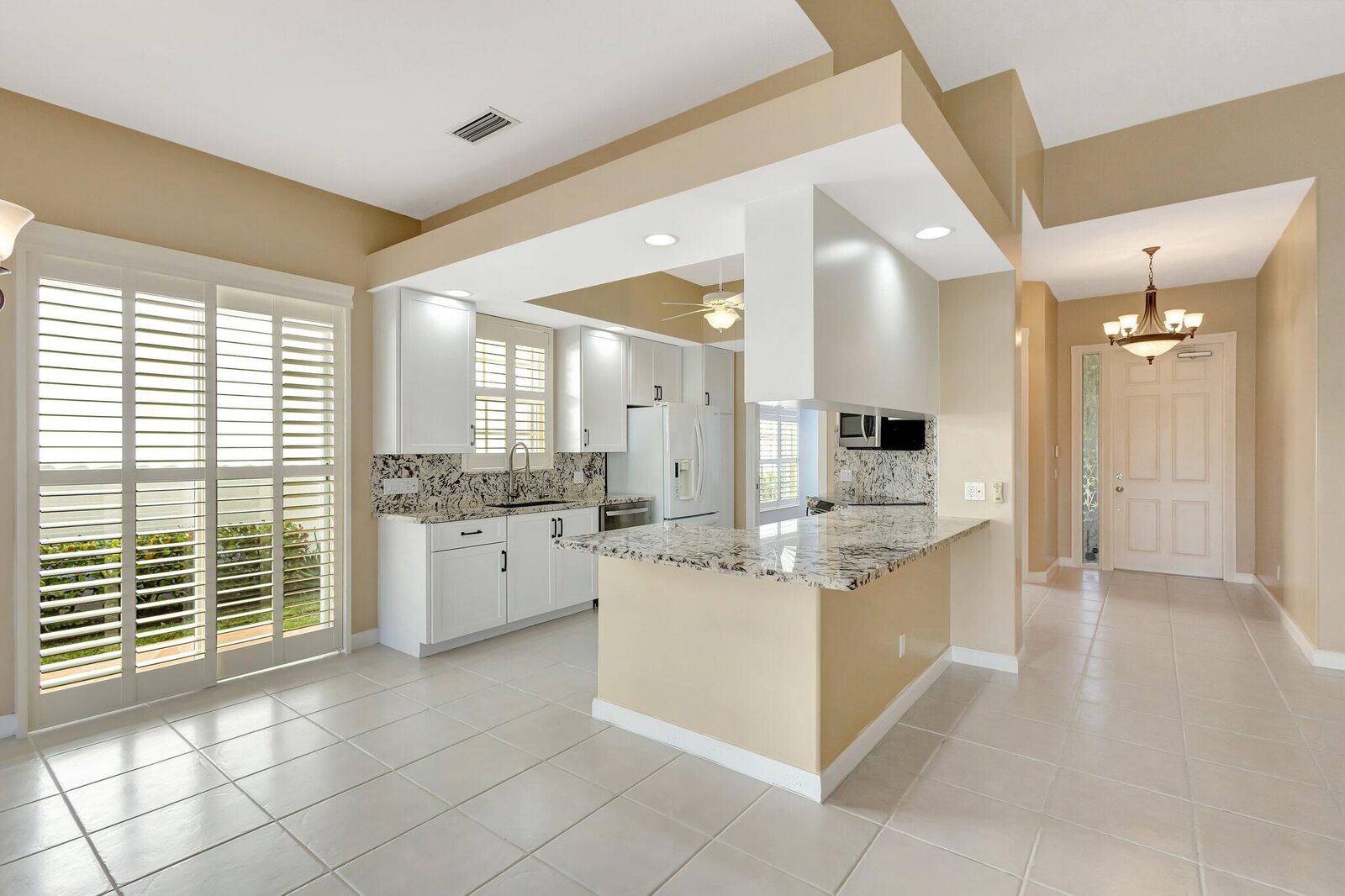 Property Photo: 8045 Laborie Lane FL 33414