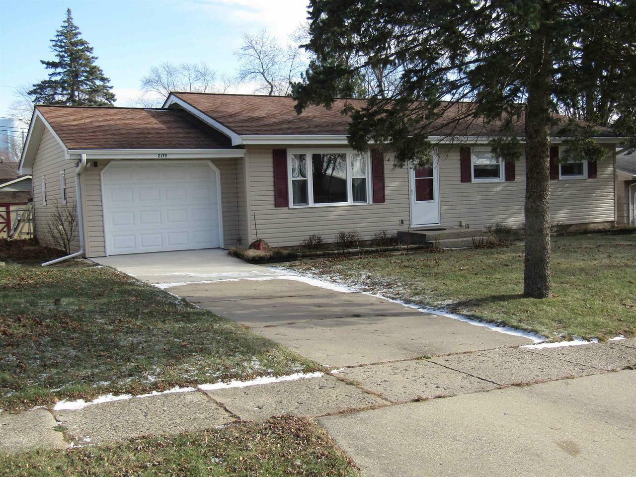 Property Photo:  2179 Linway Drive  WI 53511 