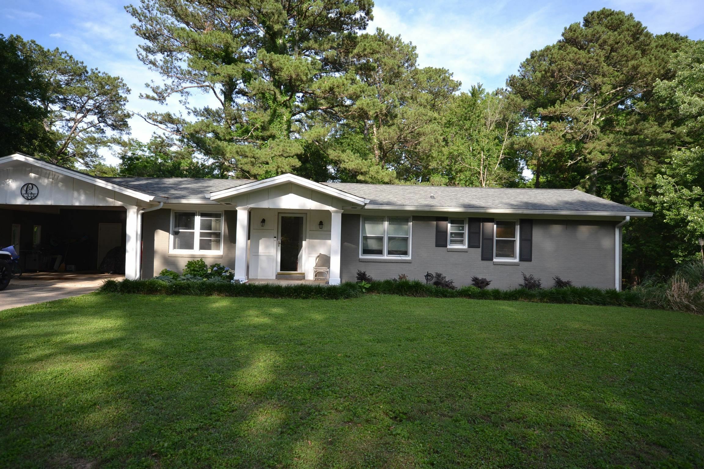 Property Photo:  1822 Oakmont Dr  AL 35055 - CULLMAN 