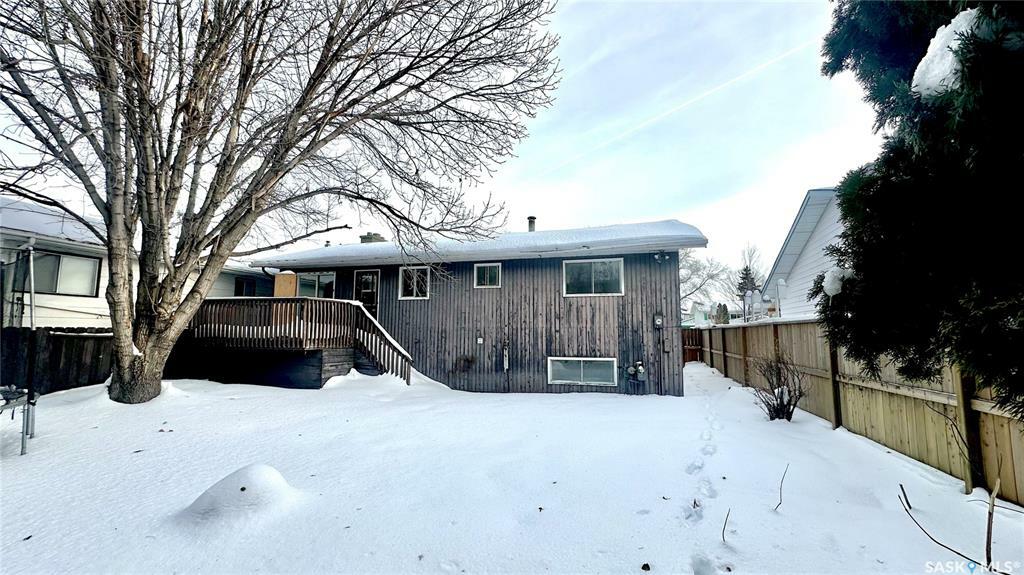 Property Photo:  638 Redberry Road  SK S7K 4S5 