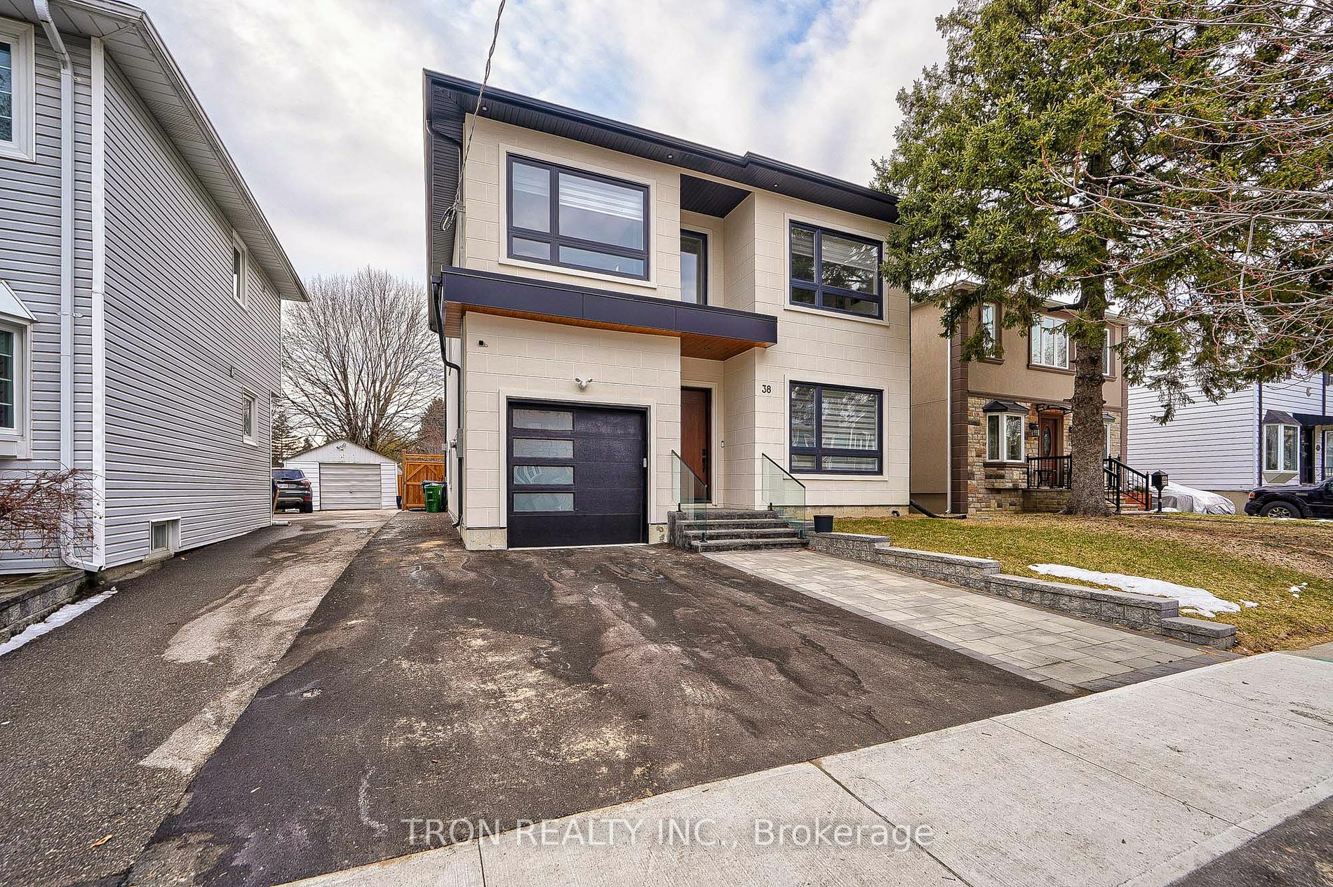 Property Photo:  38 Uno Dr  ON M8Z 3N8 