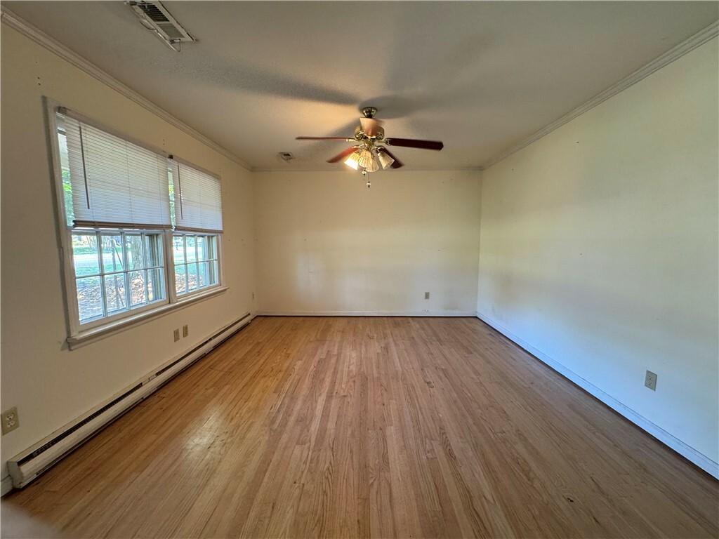Property Photo: 110 Brookwood Drive VA 23185