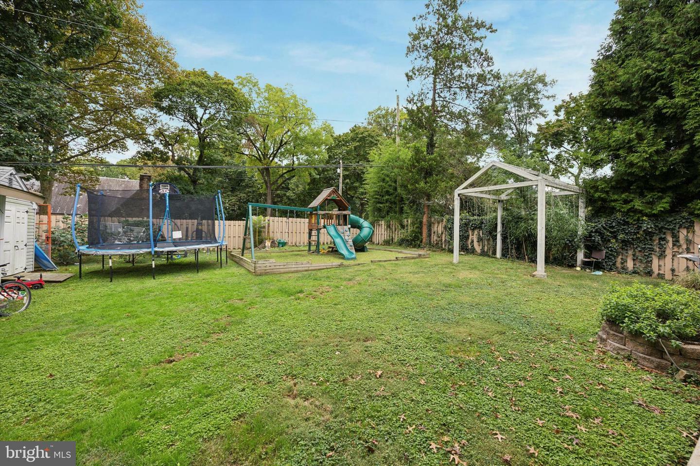 Property Photo:  160 Yew Road  PA 19012 