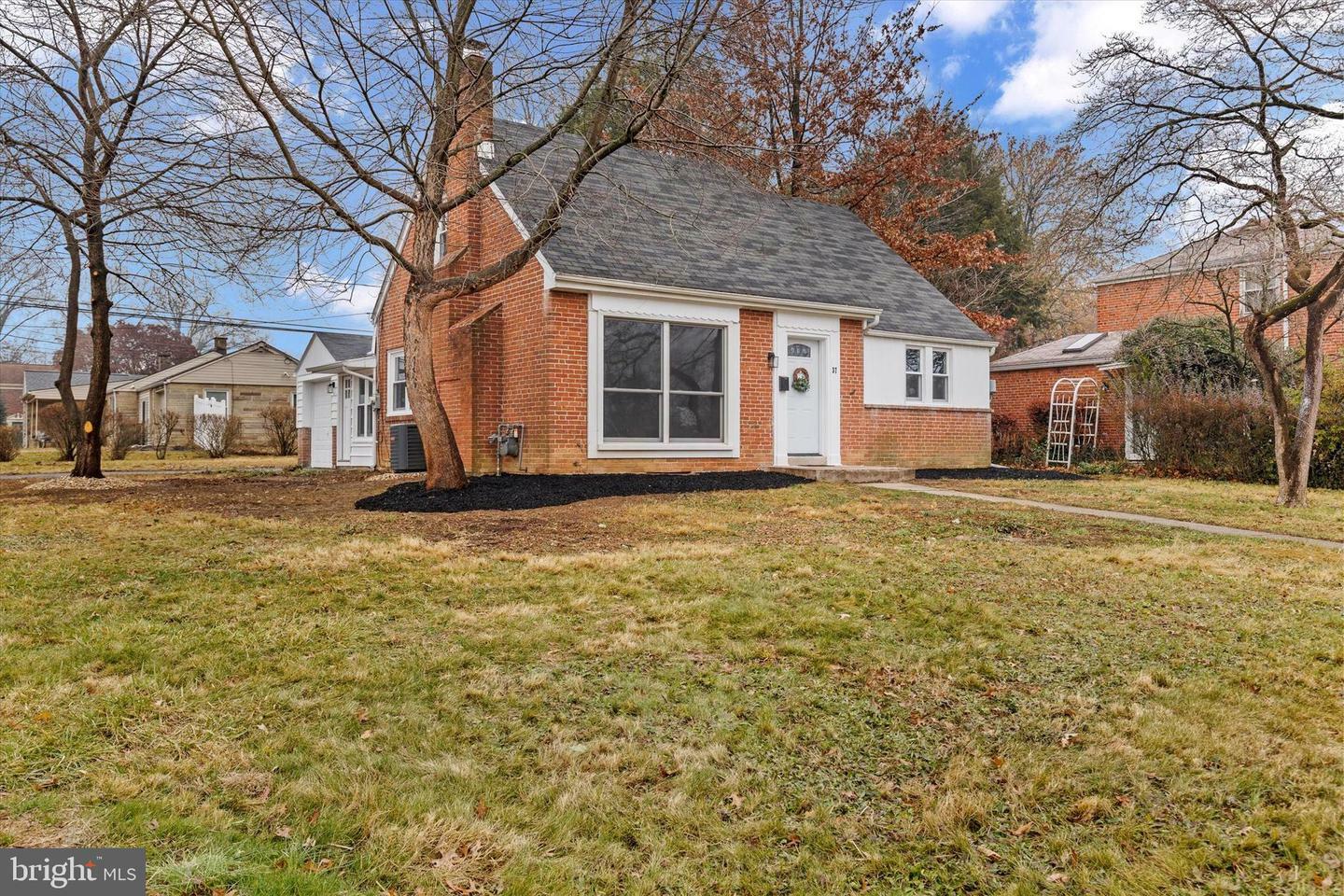 Property Photo:  37 Highland Drive  PA 17011 