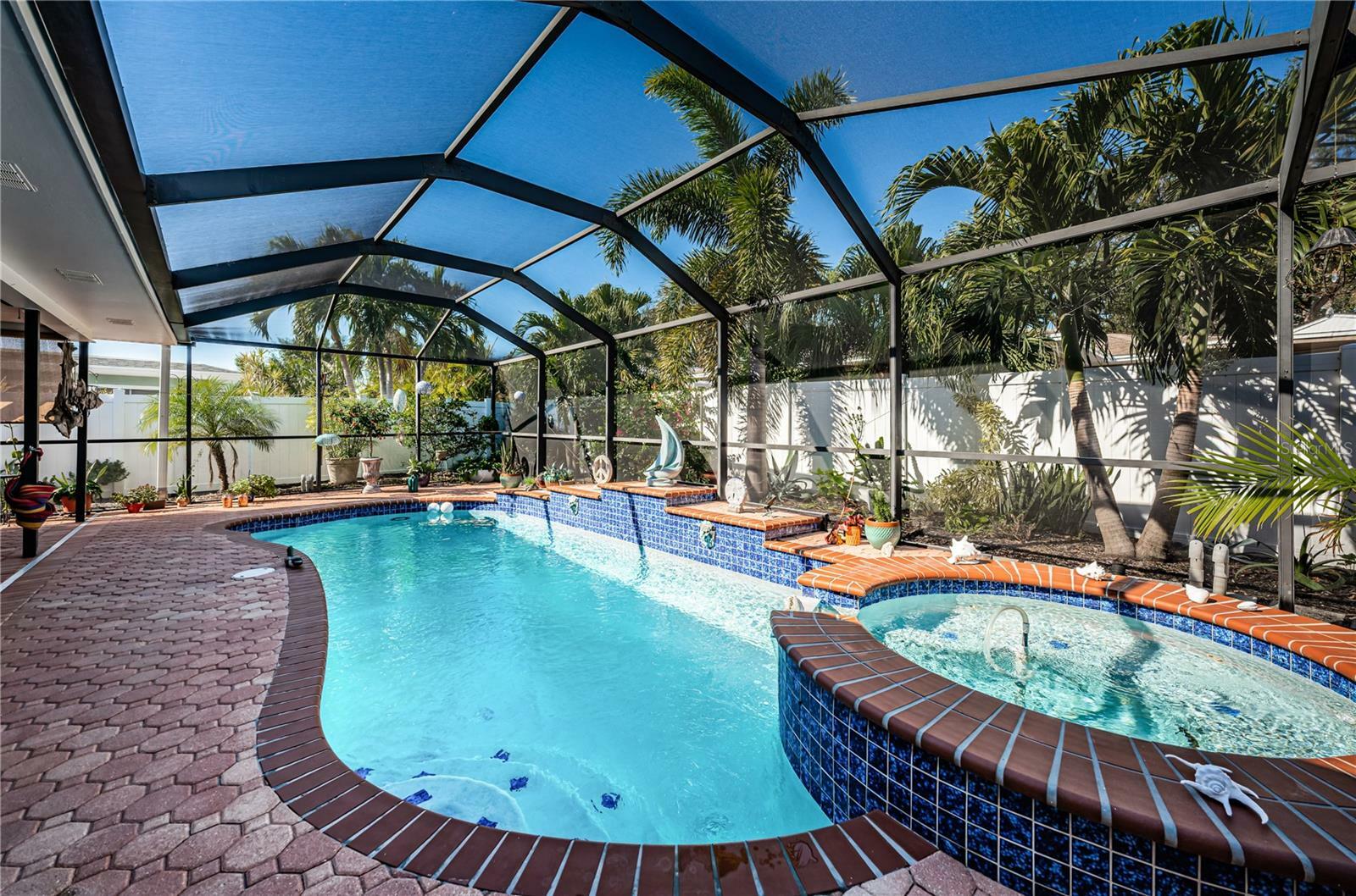 Property Photo:  3875 McKay Creek Drive  FL 33770 